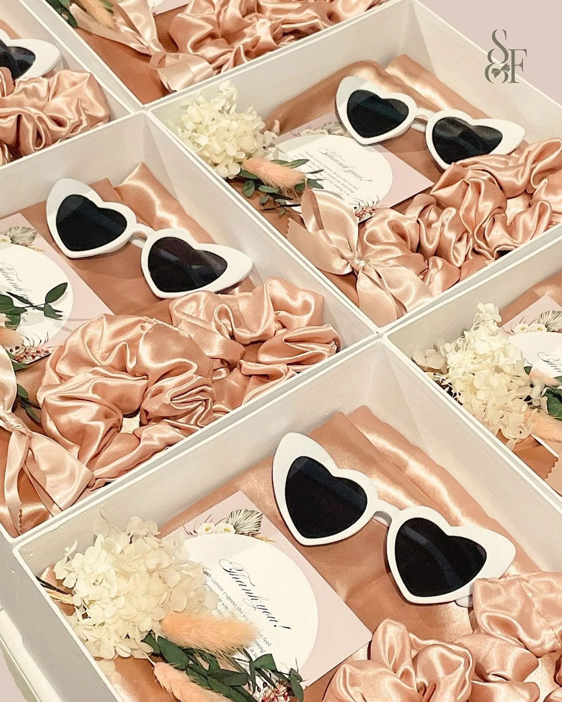 Seasons & Favors Gift Shop